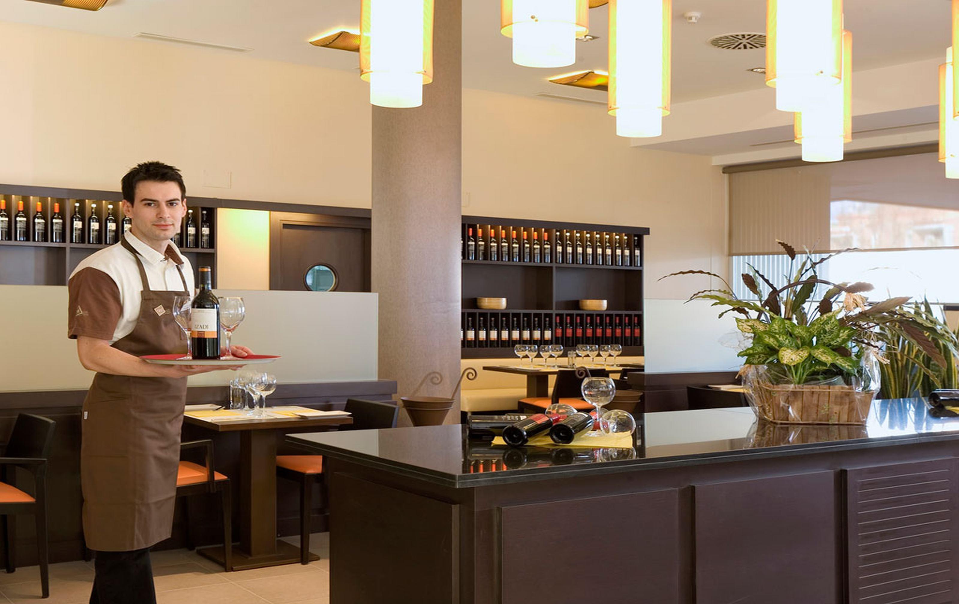 Готель Ibis Madrid Aeropuerto Barajas Екстер'єр фото